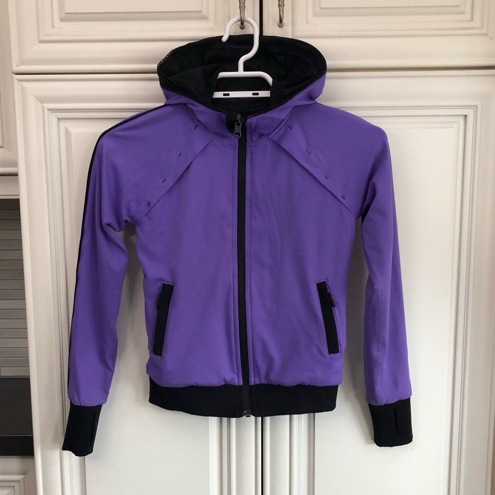 SIZE 7 - EUC Ivivva reversible girl’s hooded jacket / hoodie